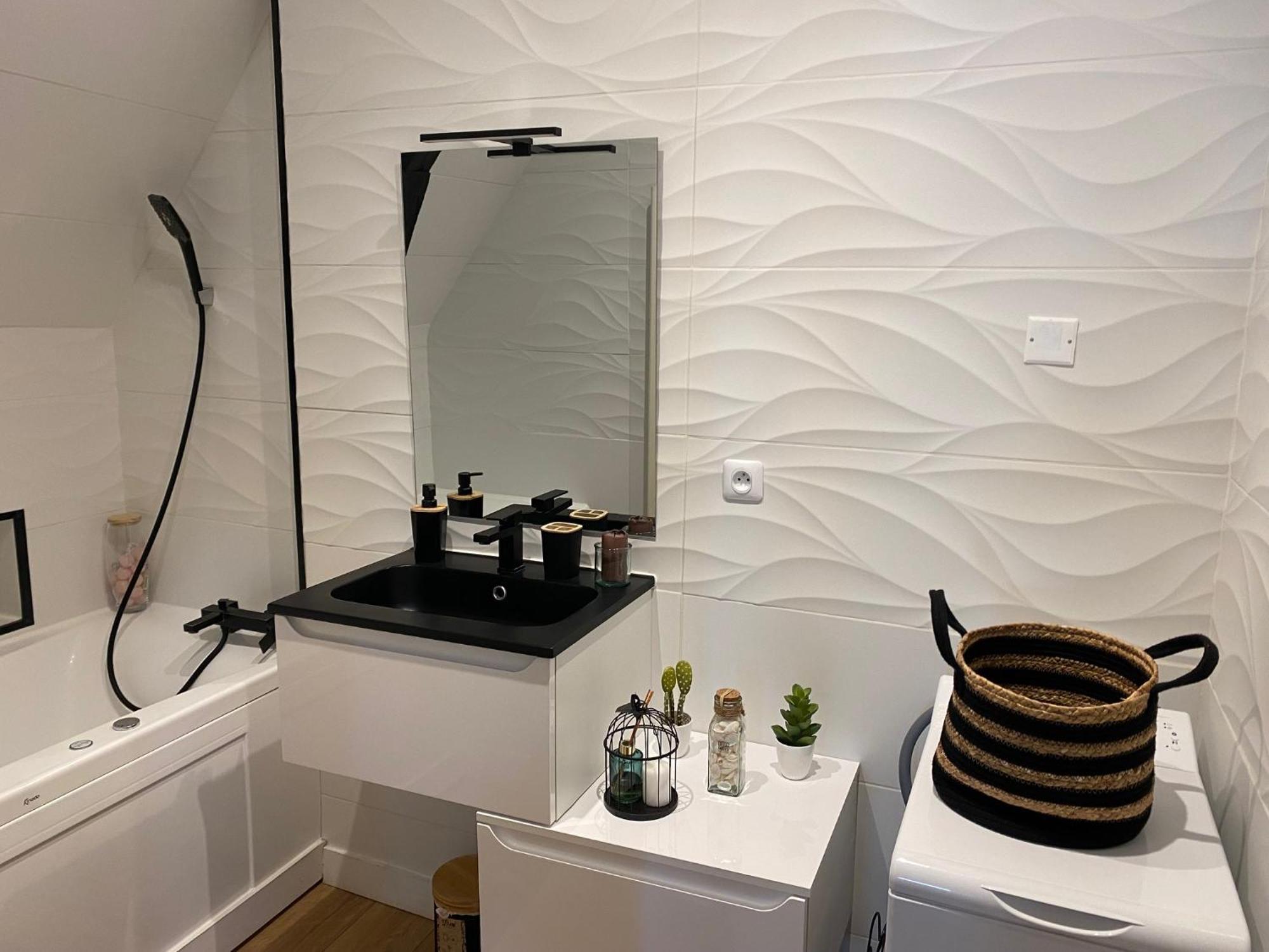 Cosy & Tendance Spa Poitiers Exterior foto